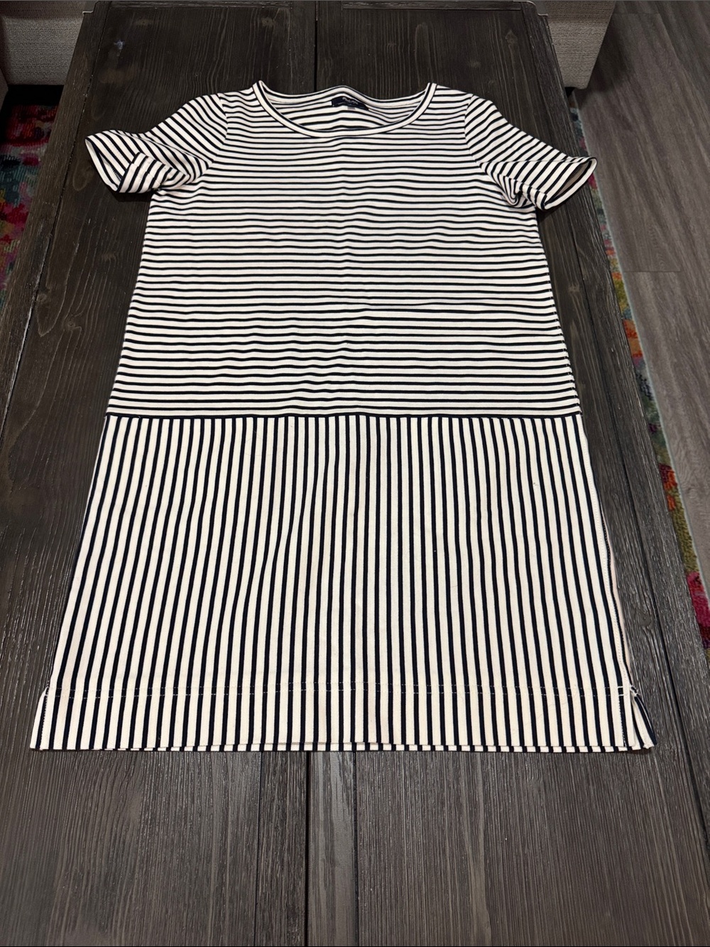 Madewell Striped Navy and White Casual Short Sleeve Dress with front pockets.